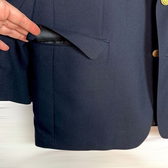 Brooks Brothers 346 Two-Buttons Wool Blazer Navy Blue with Gold Buttons 44R - Picture 5 of 14